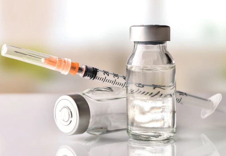 insulin vial and syringe
